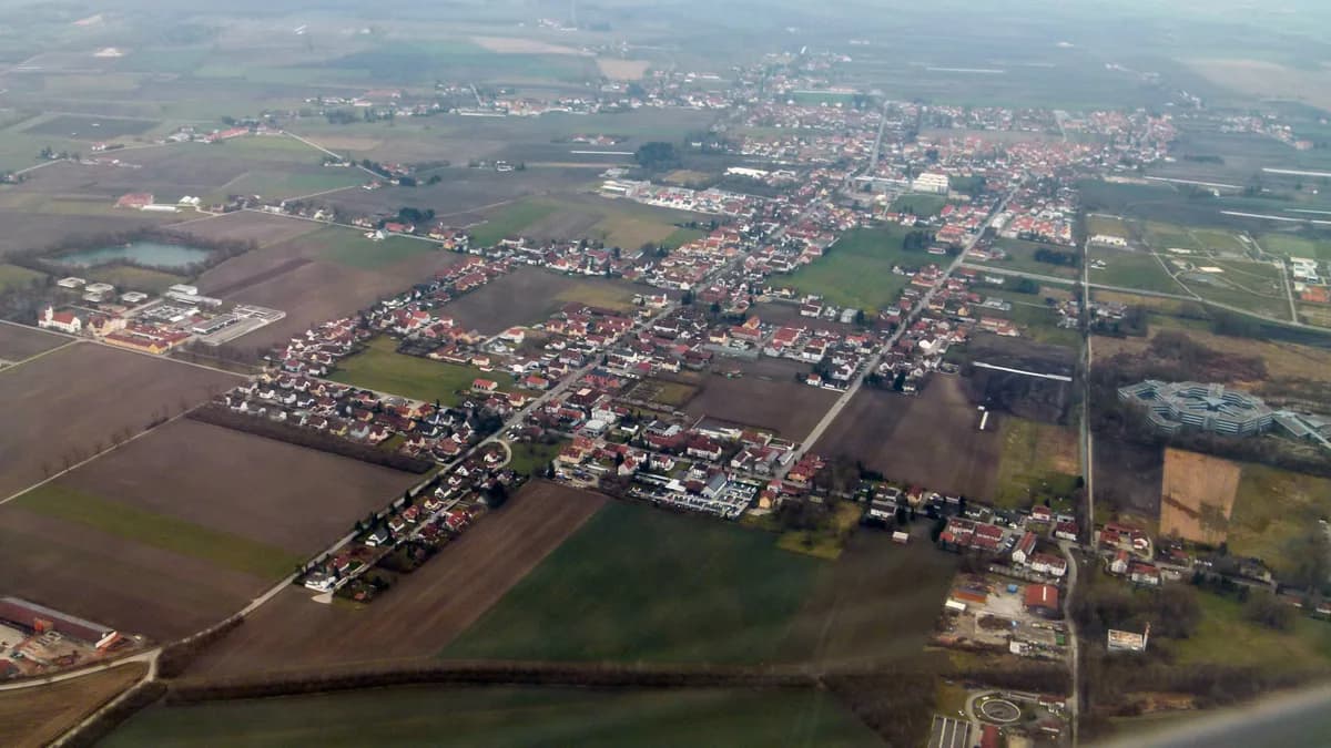 Stadtansicht von Hallbergmoos