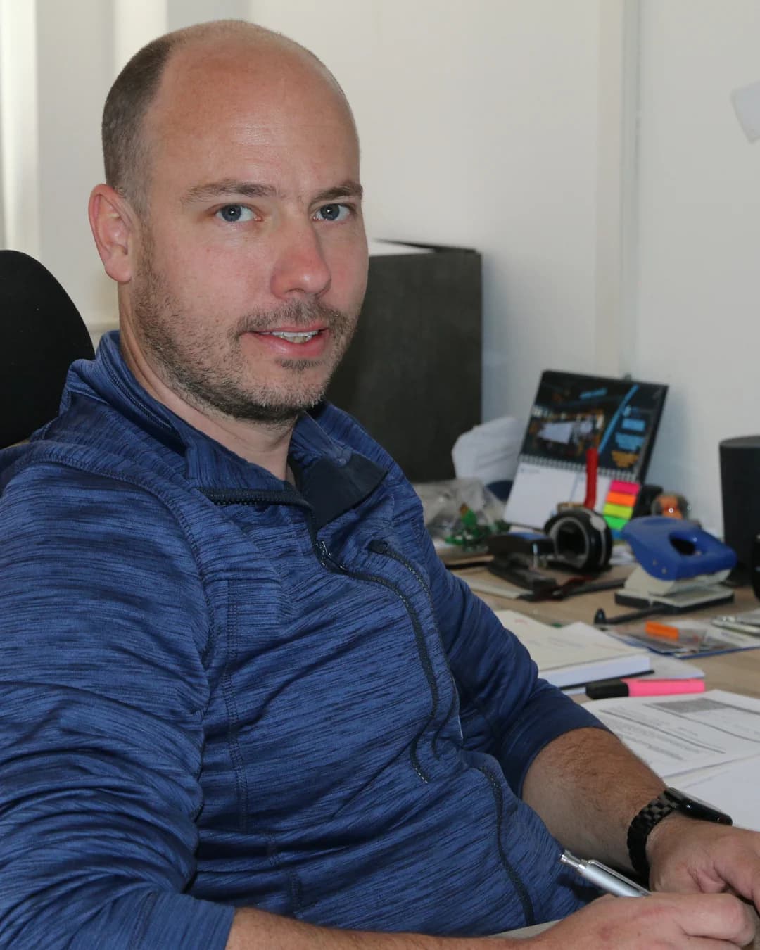 Matthias Glauner, Geschäftsführer der Höfler GmbH, in seinem Büro in Feldkirchen